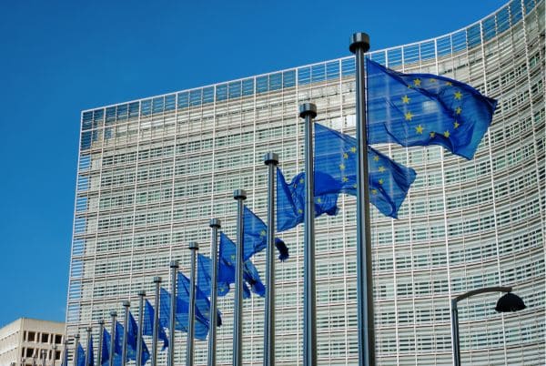 ComPAct comision europea